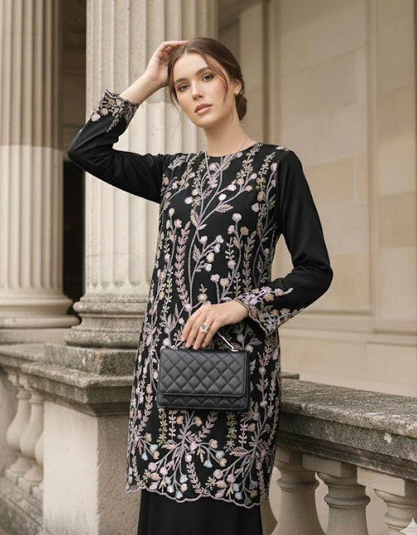 BAJU KURUNG MODEN KAELANI (BLACK)